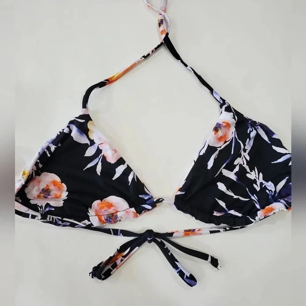 NWT Bikini Lab size Medium Reversible triangle bikini top floral Halter